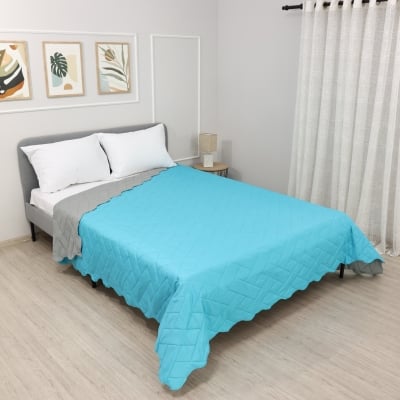 Cuvertură reversibilă pentru pat sau canapea Izi Turcoaz/Gri 200/220 cm.