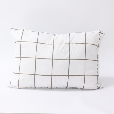 Perna Hygge Chelsea 50/70 cm, puf siliconizat, pentru toate pozițiile de dormit