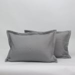 Cuvertura pentru pat dublu sau canapea Queen Gri, 220/240 cm.